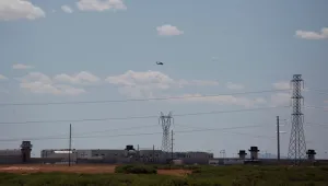 Барак Обама помилва 42 затворници