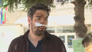 Изписаха пребития на кръстовище в София френски фотограф