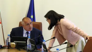 Разминаване: Ще има ли все пак ръст на учителските заплати?