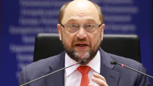 Мартин Шулц: Скандално е, че Дейвид Камерън остава премиер до октомври 