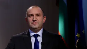 Призоваха Румен Радев като свидетел по делото срещу Николай Ненчев