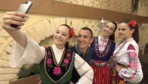 Млад фотограф популяризира българските забележителности