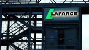 Разследват дали гигантът „ЛафаржХолсим” е плащал на „Ислямска държава”