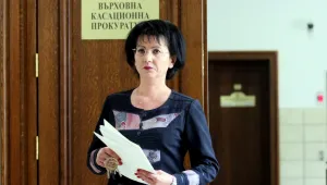 Болтовете на колата на НСО, ползвана от Лозан Панов, можело да се саморазвият 