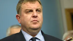 Красимир Каракачанов: Увеличение на заплатите може да реши проблема с незаетите места в армията 