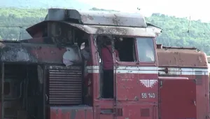 Локомотиви, като запалилия се в Горна Оряховица, се ползват и за пътнически влакове