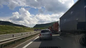 Огромно задръстване на магистрала „Люлин”