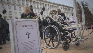 Национално представителните организации нападнаха протестиращите майки