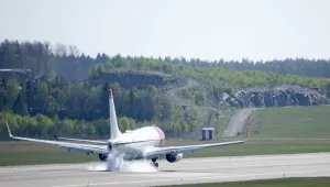 Двама пилоти се сбиха в кабината на полет до Париж