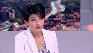 Десислава Атанасова: Росица Димитрова е била наясно, че пътува в бизнес класа, неприемливо е