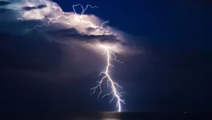 Силни бури до средата на юни