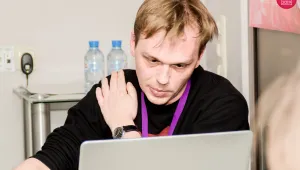 Арестуваха руски разследващ журналист за притежание на наркотици