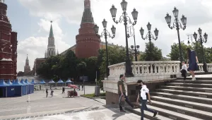 Руснаците ще могат да напускат страната за работа, обучение и лечение в чужбина