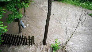 Наводнения в Румъния взеха жертва