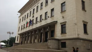 БНБ предупреди за фалшиви имейли от нейно име