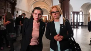 Вицепрезидентът Илияна Йотова помилва Десислава Иванчева 