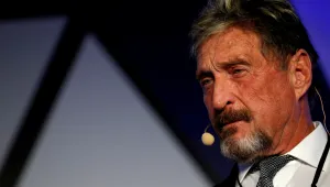 Смъртта на Макафи: Конспиративни теории завладяха мрежата, появи се и българска връзка