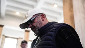 Почина гробарят, обвинен в измама с кремация на покойници
