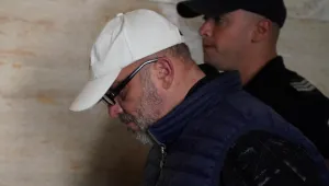 Гробарят от Банкя, правел незаконни погребения, остава под домашен арест 