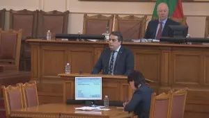 Асен Василев: Внасяме скоростно проект на бюджета, за да бъде обнародван до 31 юли