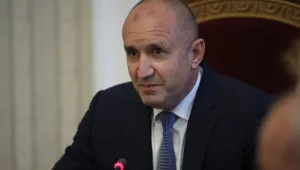 Радев: Каменова намери смелост да се бие не само за победа, но и за отстояване на нормалността