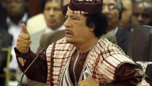Кадафи обвини Великобритания за кризата в Либия 