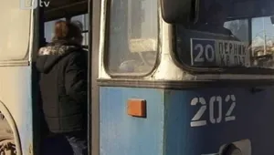 Държавата обяви война на нелегалните превозвачи, пътниците протестират 