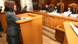 ВАС решава до месец за уволнението на Пенгезов