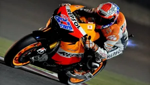 Кейси Стоунър спечели първия старт за сезона в Moto GP