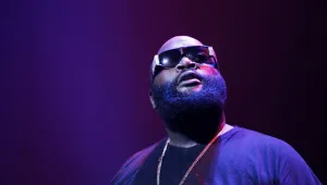 Неизвестен е бил застрелян пред дома на Rick Ross във Флорида