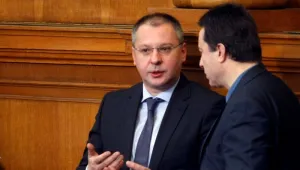 Уверен Станишев отново атакува Първанов