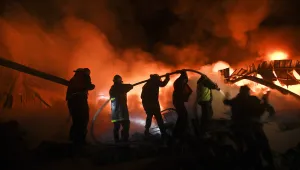 22 души пострадаха в Тулуза при пожар в сграда 