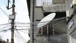 Хасково на протест заради рязането на висящи кабели