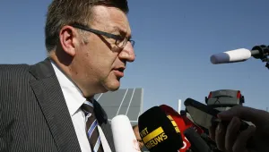Белгийският финансов министър напусна поста си