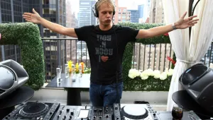Първи победител и нов въпрос в играта за среща с Armin Van Buuren и Dash Berlin!