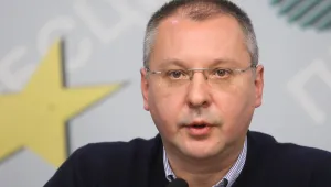 Станишев обвини ГЕРБ, че водят енергетиката към срив