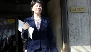 Десислава Атанасова даде заявка за участие в изборите