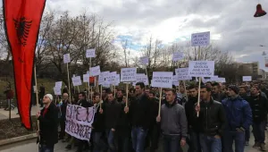 Косово излезе на протест срещу скъпия ток и корупцията