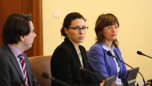 Пред следващия кабинет стоят задължителни реформи, партиите обещават твърде много