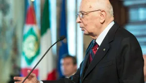 Край на ерата Наполитано в Италия
