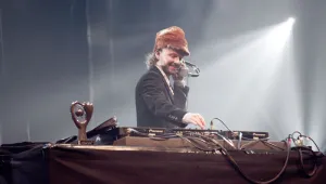 Искаш ли да се забавляваш с DJ Shantel в София?