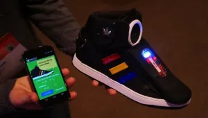 Google и Adidas откриват бягането със...смартфон
