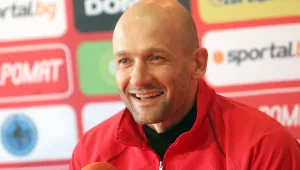ЦСКА скочи на Радуканов, извивал ръцете и се подигравал с клуба