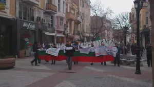 Протести срещу властта с блокади в Пловдив и Габрово