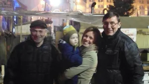 Ходорковски на Майдана, обвини Русия за репресиите в Киев