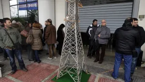 Част от Националната електрическа компания на Гърция отива в частни ръце