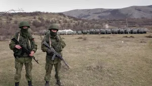 Въоръжени завзеха милицията в Славянск, Киев изпрати спецчасти