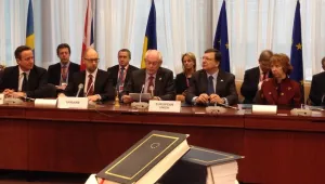 Украйна вече официално е асоцииран член на ЕС