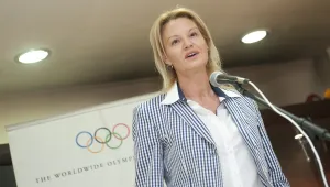 Стефка Костадинова: Винаги се питах „с какво те са повече от мен”
