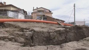 Село Сипей бавно се изсипва към пропастта